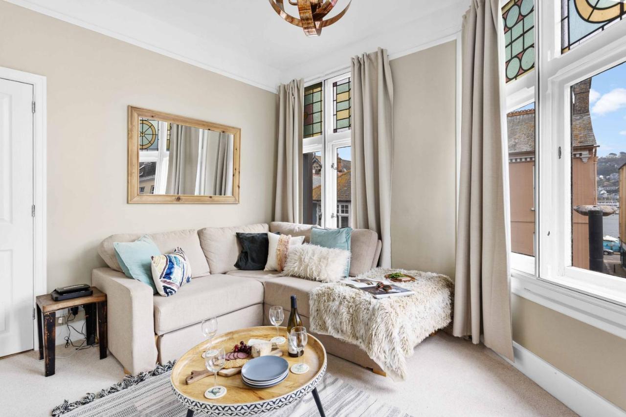 Flat 2 Fairfax Place - Modern Stylish Flat With Plenty Of Charm In Central 다트머스 외부 사진