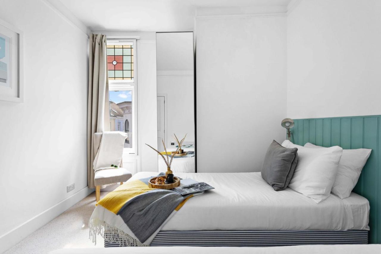 Flat 2 Fairfax Place - Modern Stylish Flat With Plenty Of Charm In Central 다트머스 외부 사진